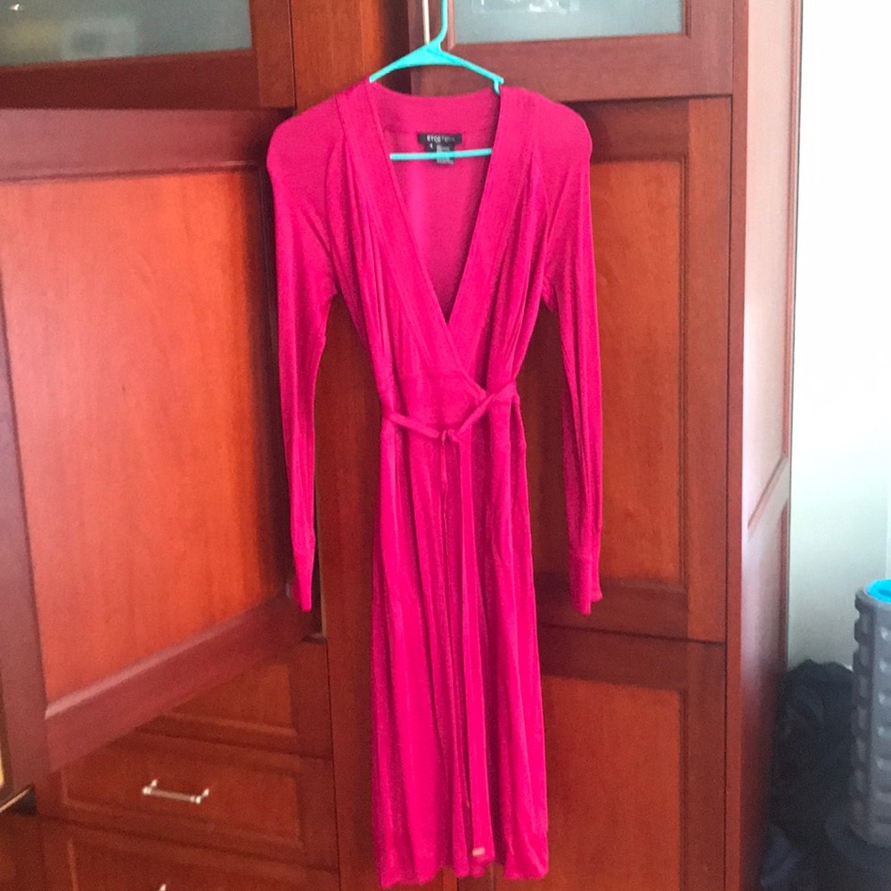 Etcetera Sz 4 Dark Pink Wrap dress V-front